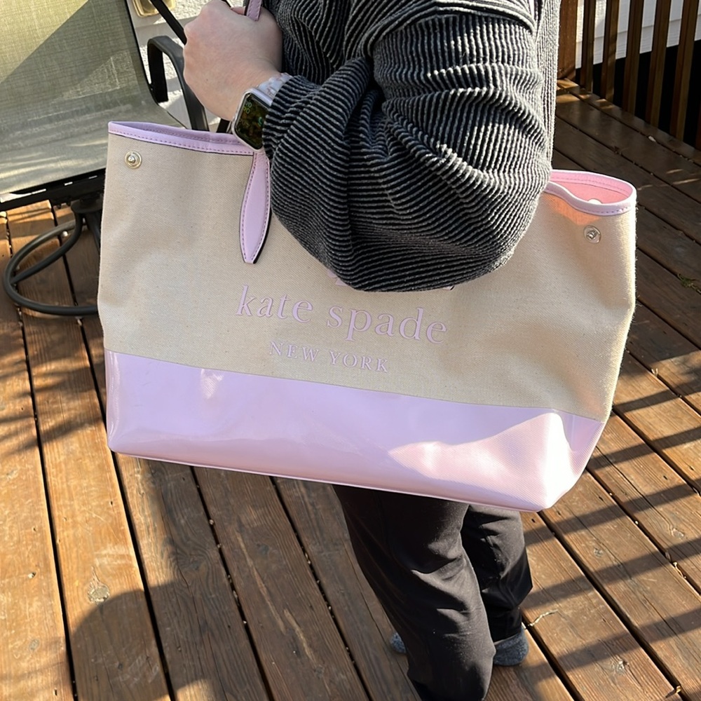 SOLD Kate Spade Canvas Tote Bag - Picture 6 of 10